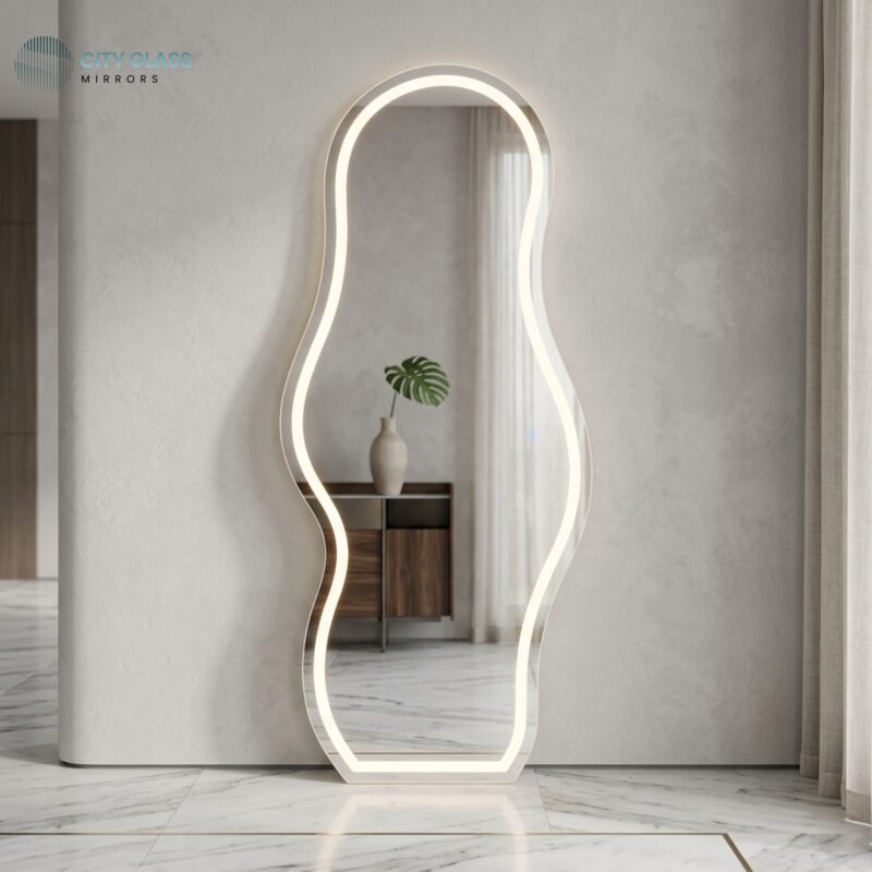 مراية LED تاتش مودرن بتصميم متعرج (Wavy) - زجاج فرنسي 70×80 سم