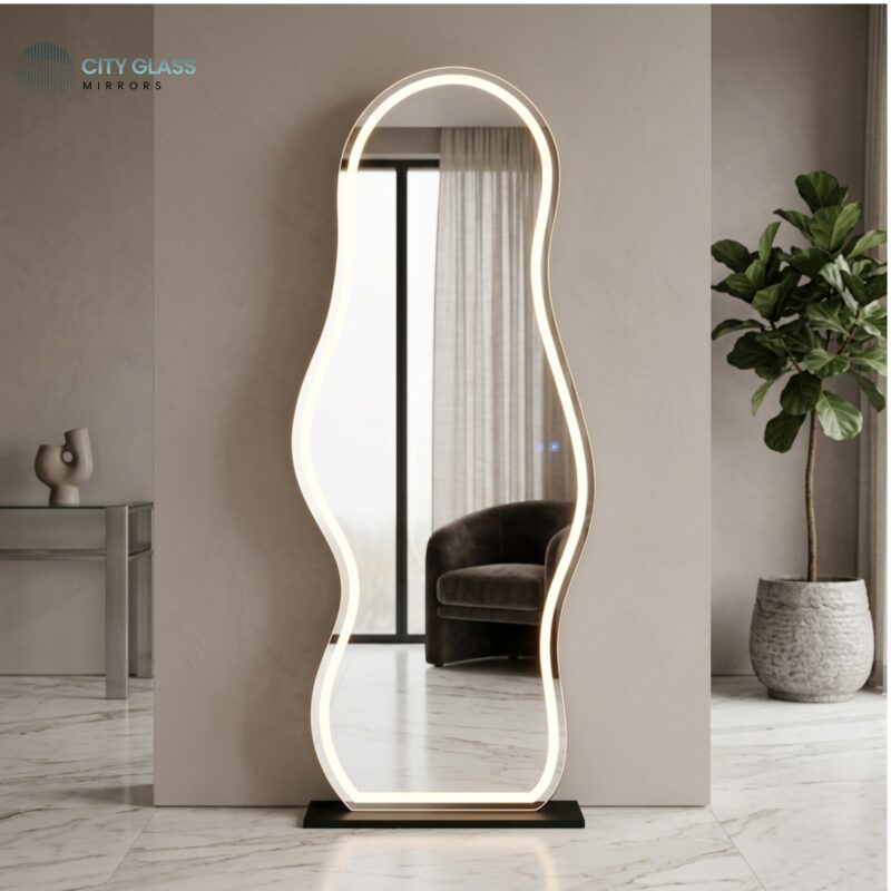 مراية LED تاتش مودرن بتصميم متعرج (Wavy) - زجاج فرنسي 70×80 سم